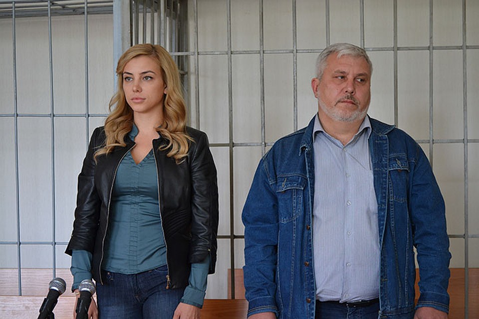 Екатерина Пузикова и ее адвокат Василий Гурко. Фото: Ксения ТИМОФЕЕВА