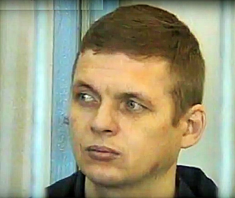 Дмитрий Ворошилов свое участие в серийных убийствах отрицал, а в ходе следствия еще жаловался на пытки со стороны полиции Фото: скриншот с видео