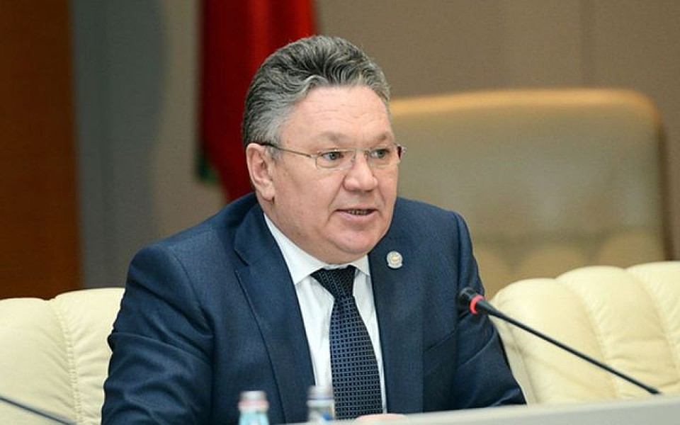 Представление коллективу состоится сегодня.