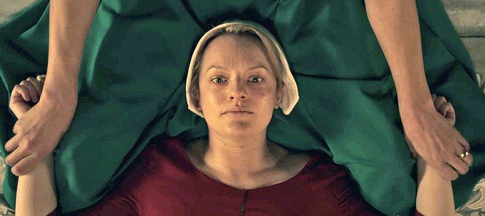 Сериал "Рассказ служанки" получил на днях премию "Золотой глобус" Фото: кадр из фильма