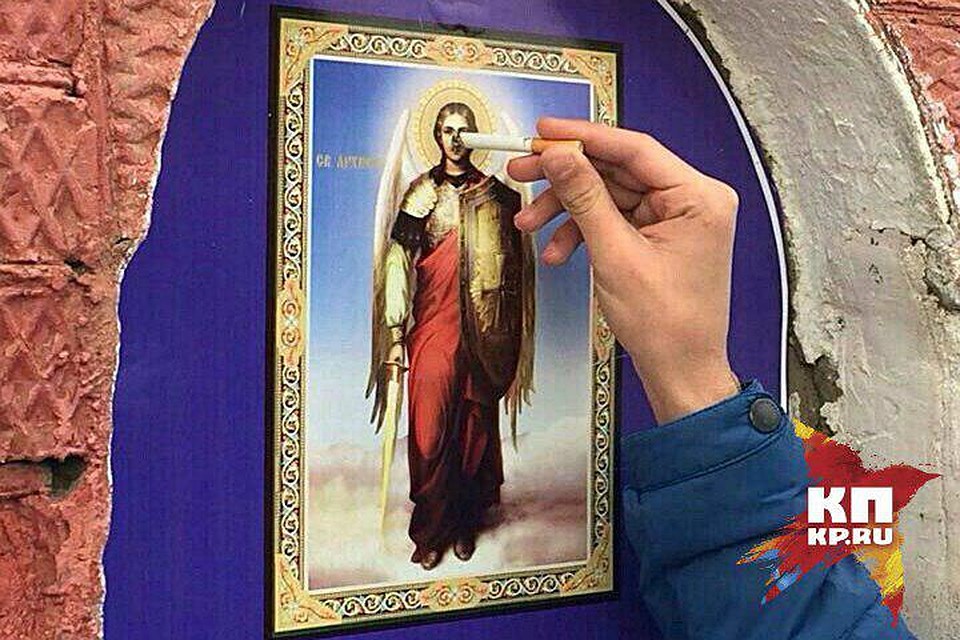 Священник намерен обратиться в полицию