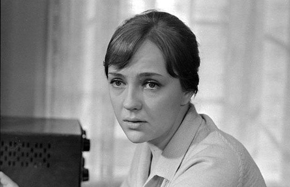 Екатерина Градова в роли радистки Кэт.