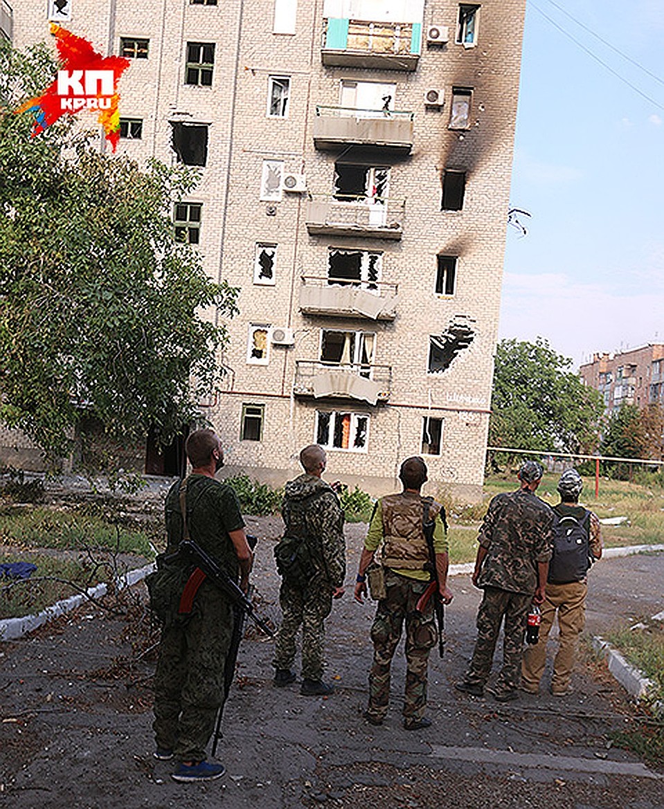 Дом, разбомбленный украинской армией Фото: Александр КОЦ, Дмитрий СТЕШИН