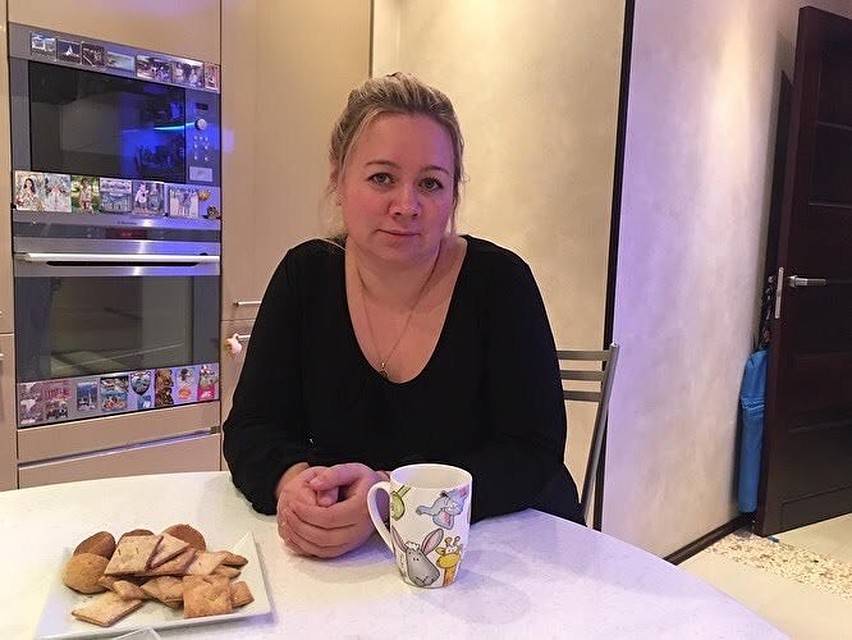 В апреле этого года Катю удочерила семья из Анапы.