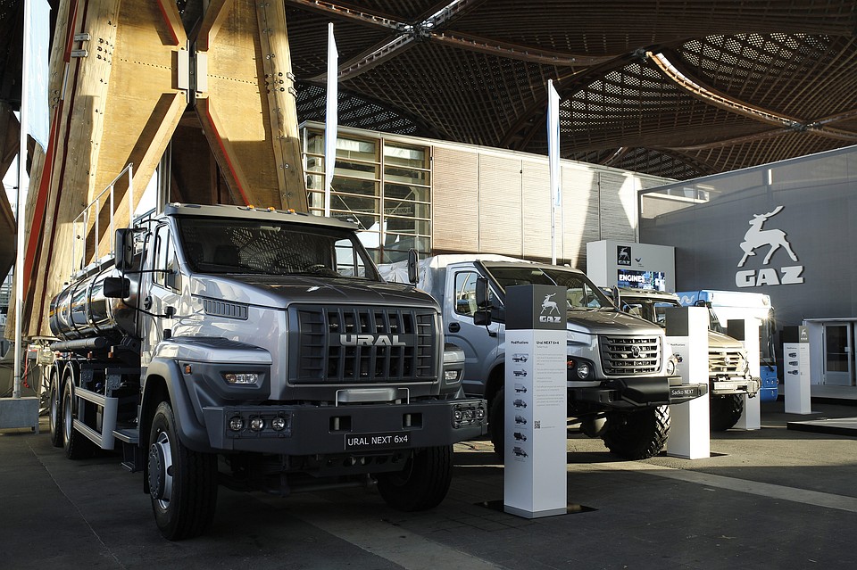 Экспозиция Группы ГАЗ включает легкие коммерческие автомобили и грузовики полной массой от 3,5 до 22 тонн, автобусы пассажировместимостью от 17 до 100 человек. Фото: пресс-служба "Группы ГАЗ".