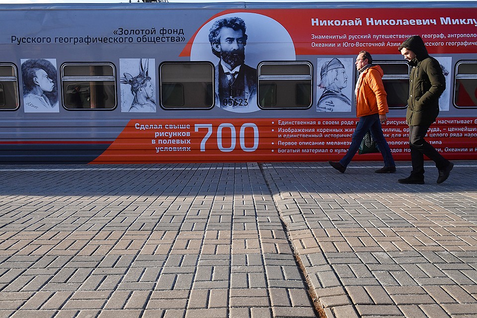 Поезд-выставка отправился курсировать по Транссибу Фото: Виктор ГУСЕЙНОВ