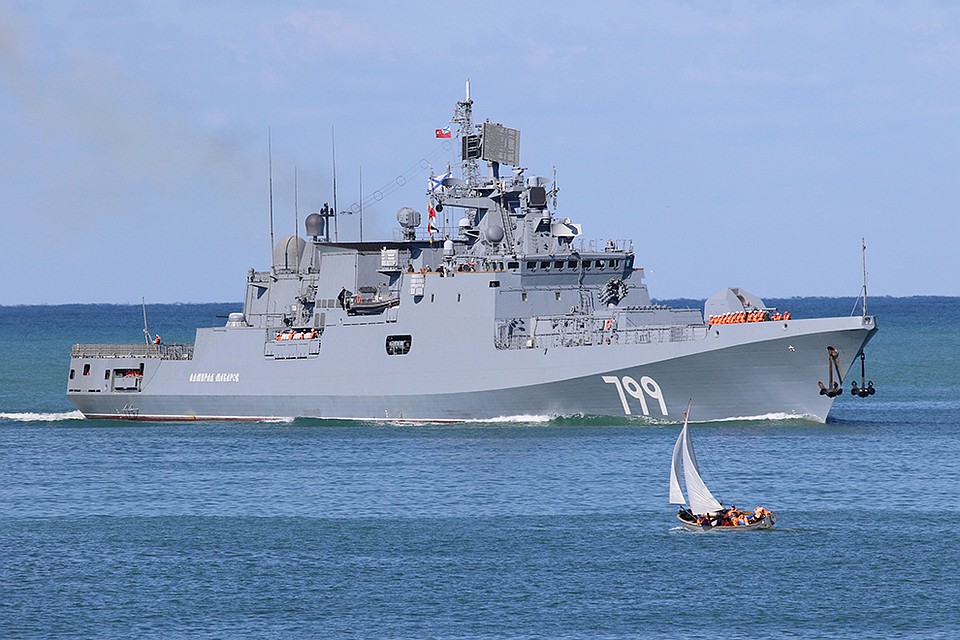 Проводимые Береговой охраной Погранслужбы ФСБ России осмотры торговых и рыболовецких судов в Азовском море правомерны Фото: REUTERS