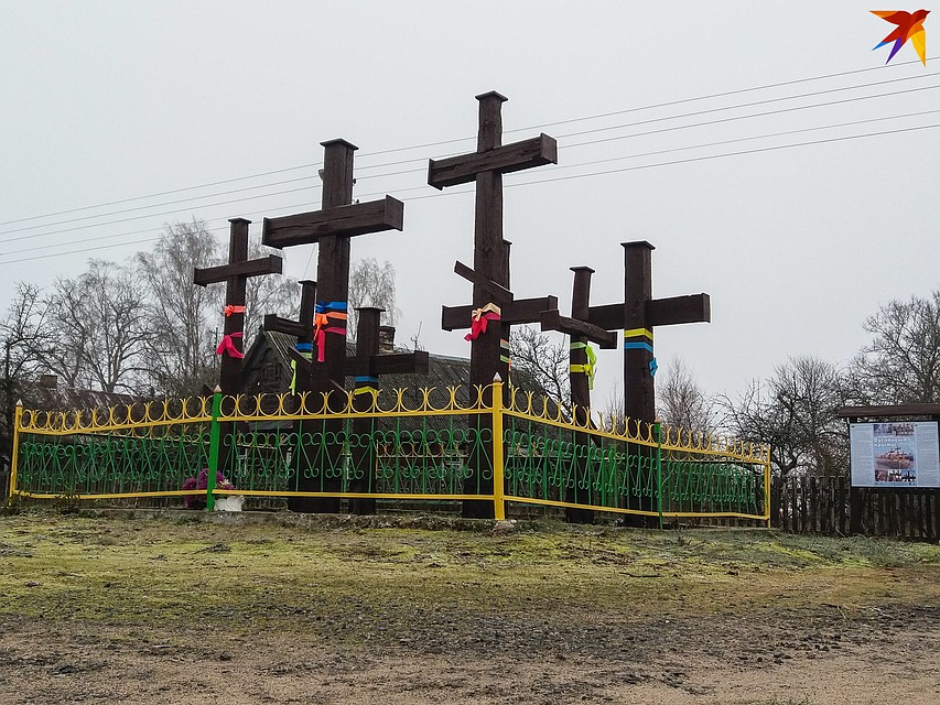 После реставрации кресты простоят еще сотню лет. Фото: Оксана БРОВАЧ