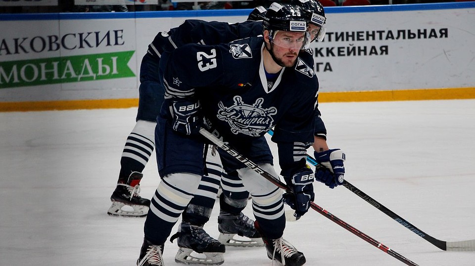 Игроки «Адмирала» крайне сосредоточены Фото: Милана СОКОЛ