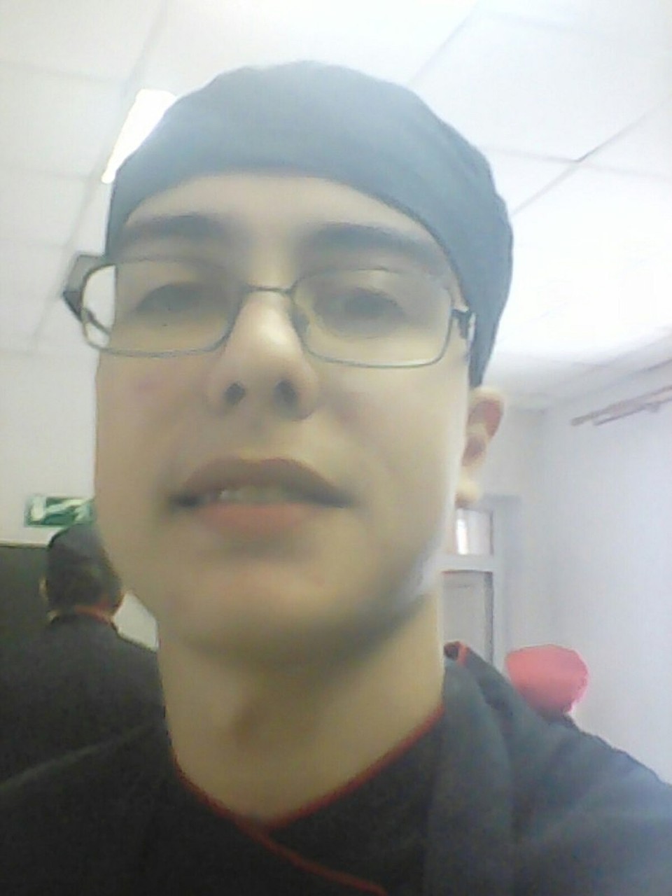 Парень перед службой получил специальность повара.