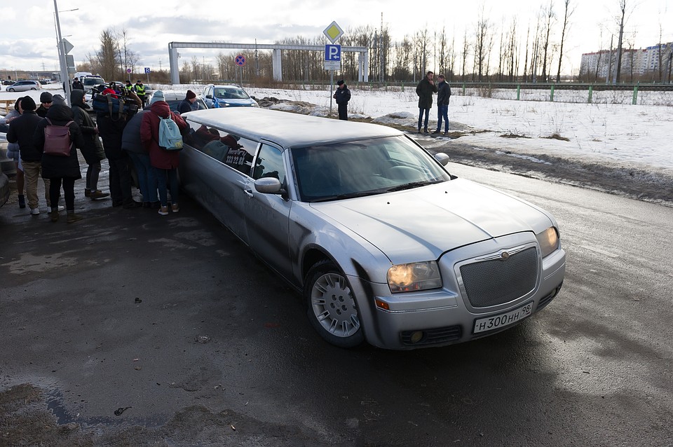Тот самый лимузин. Фото: Олег ЗОЛОТО