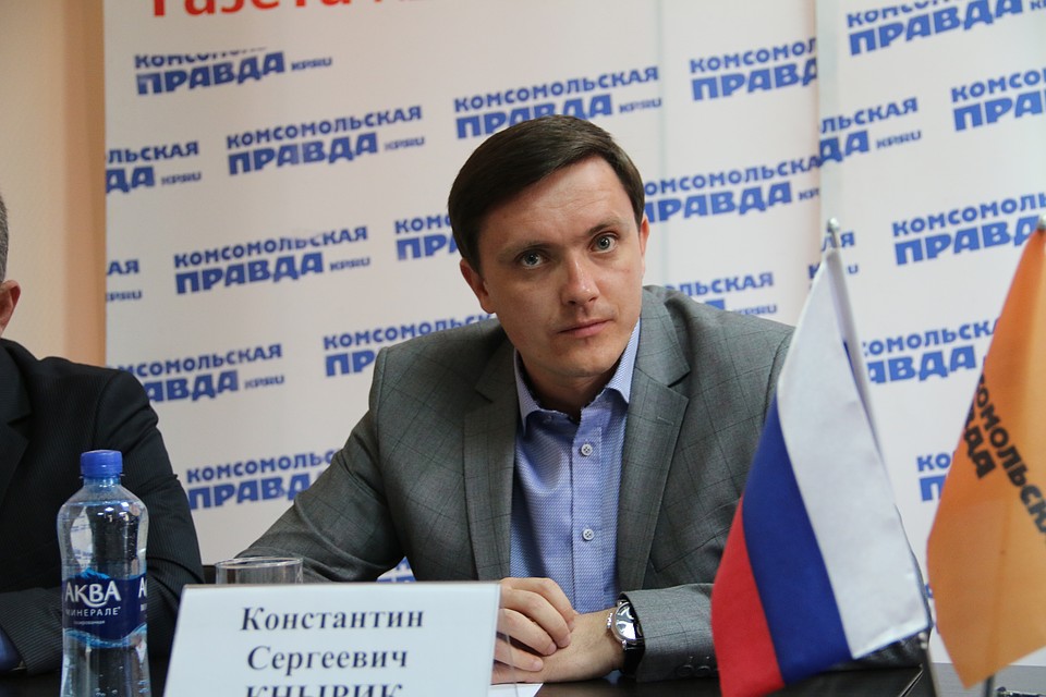 Руководитель регионального отделения партии «Родина» в Крыму, журналист Константин Кнырик. Фото: Анастасия ЖУКОВА