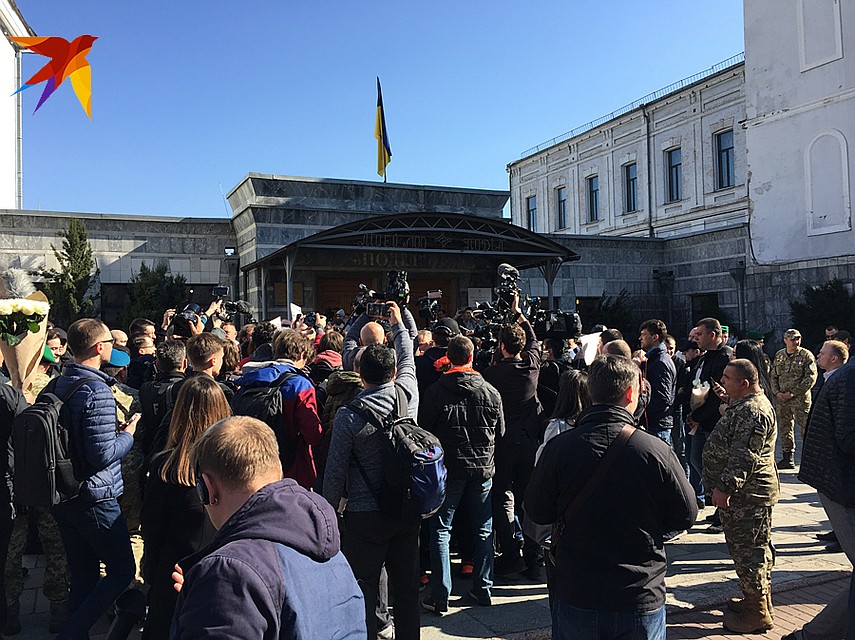 Именно на этом избирательном участке опасались возможных провокаций со стороны главного врага Юли Петра Порошенко. Фото Анастасии Матвеевой