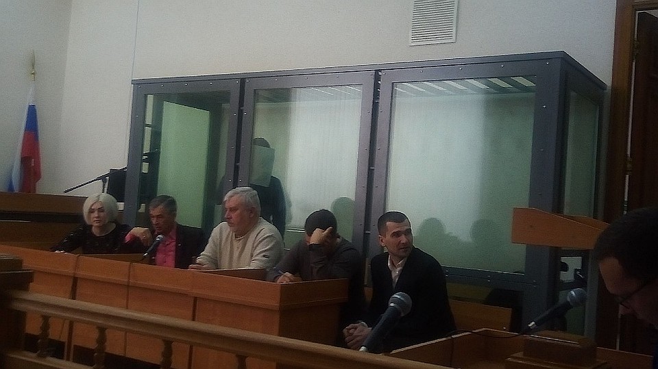 Александр Шуваев (справа) рассказал, что знал о преступления брата и его друга Фото: Михаил ГОРЮНОВ