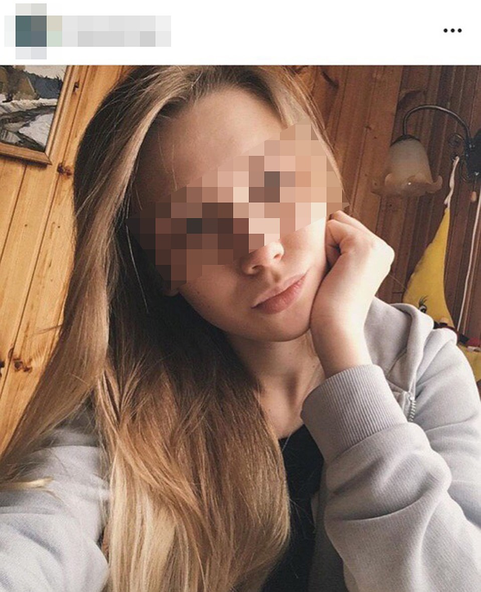 Девушка обратилась из-за больной спины в поликлинику, где медики позвонили в полицию.