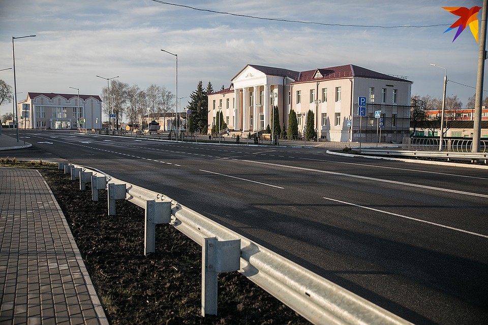 В будний день в 8 утра Брагин совершенно пустой. Фото: Павел МАРТИНЧИК