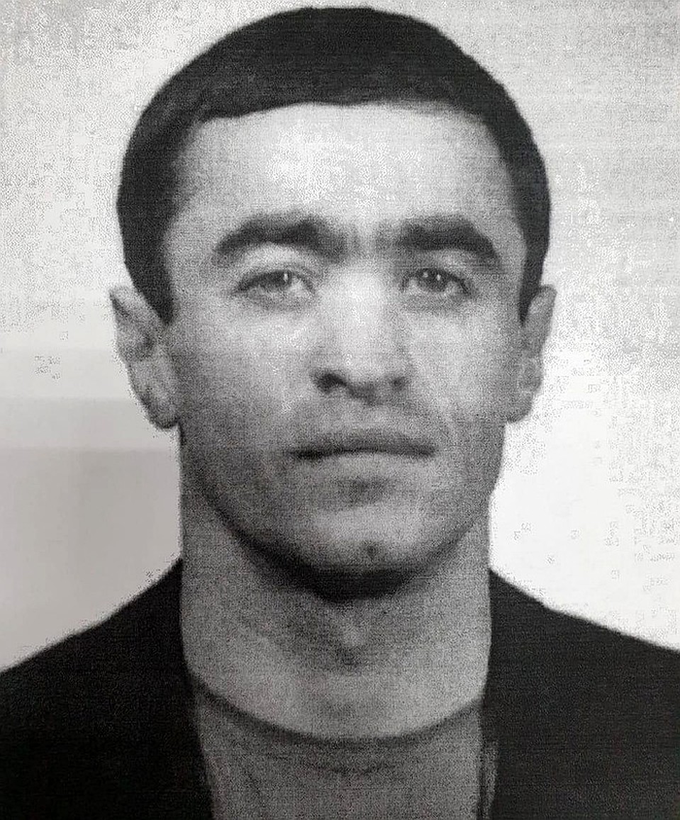 Организатор бизнеса - террорист Аслан Салпагаров, член бандформирования Ачимеза Гочияева (обвиняемого во взрывах домов в Москве). Находится в международном розыске.