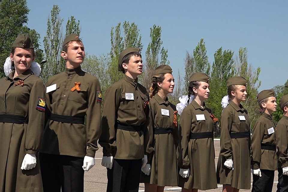 Лидеры каждого этапа получили дипломы, а победители соревнований - медали и кубки. Фото: Елена ШИНКАРЕНКО