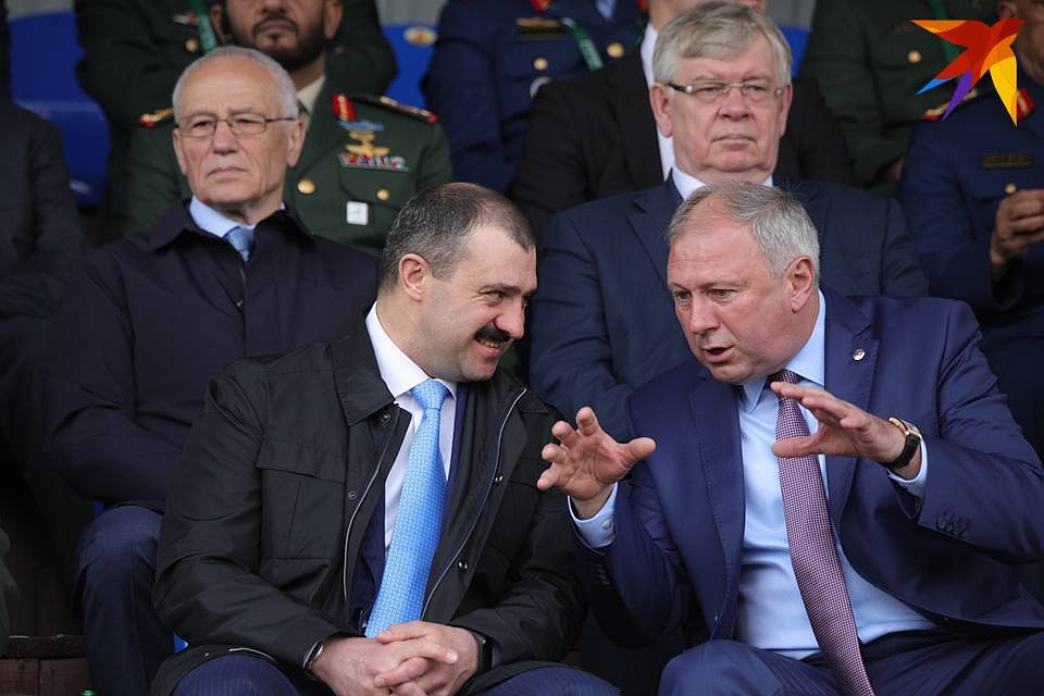 Помощник президента Виктор Лукашенко и премьер-министр Сергей Румас. Фото: Святослав ЗОРКИЙ