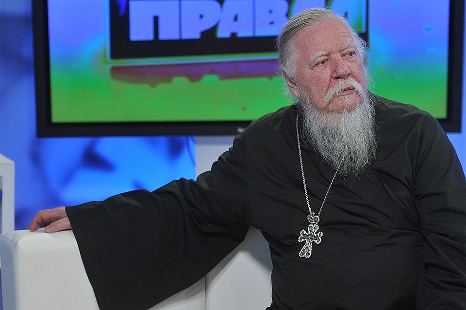 Протоиерей отец Дмитрий Смирнов Фото: Владимир ВЕЛЕНГУРИН