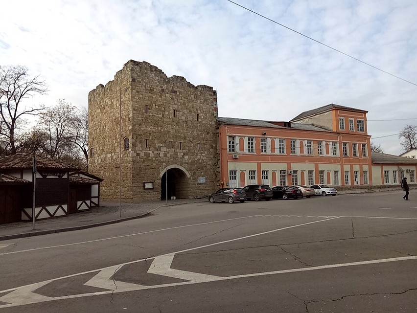 Красотой туристов манит старинная часть города Фото: Александра ЯСЕЛЬСКАЯ