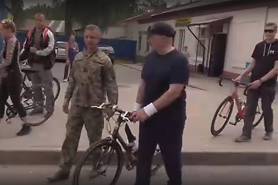 Велосипеды президенту и Николаю подарил бизнесмен Игорь Макаров. Фото: группа Вконтакте «Народные новости Витебска»