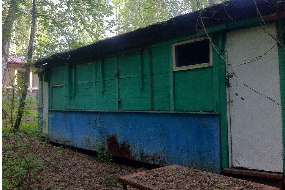 Будущий экспонат стоит на территории местного завода. Фото: Василий Зорин. Из архива Максима Ляденко