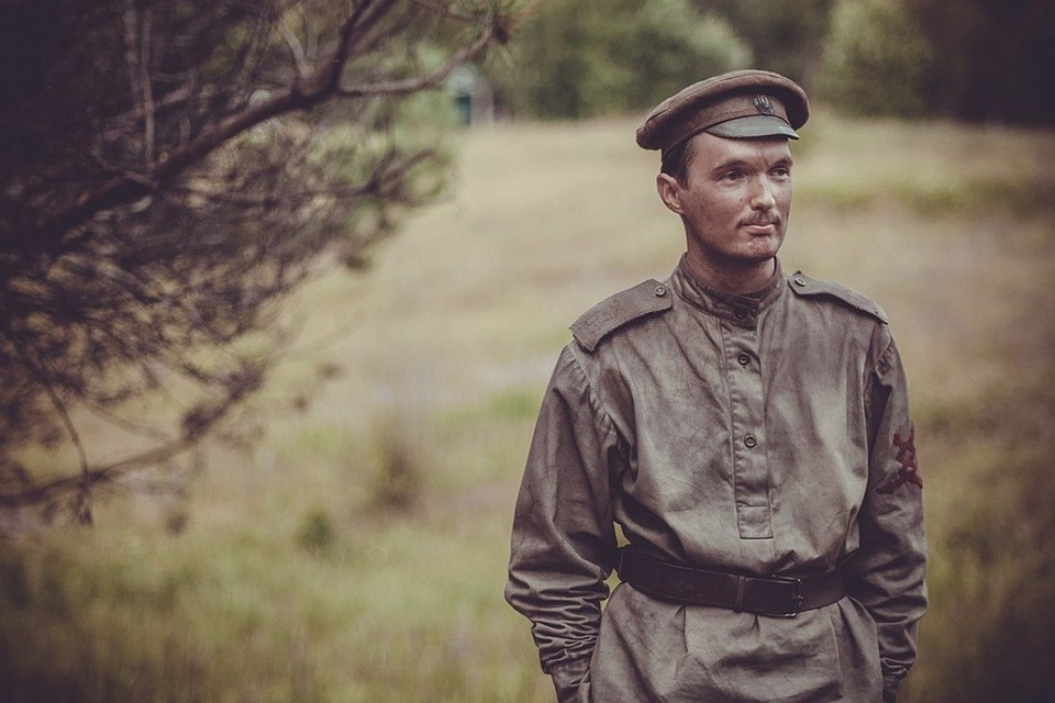 Кадр из фильма «Мальчик русский» Александра Золотухина