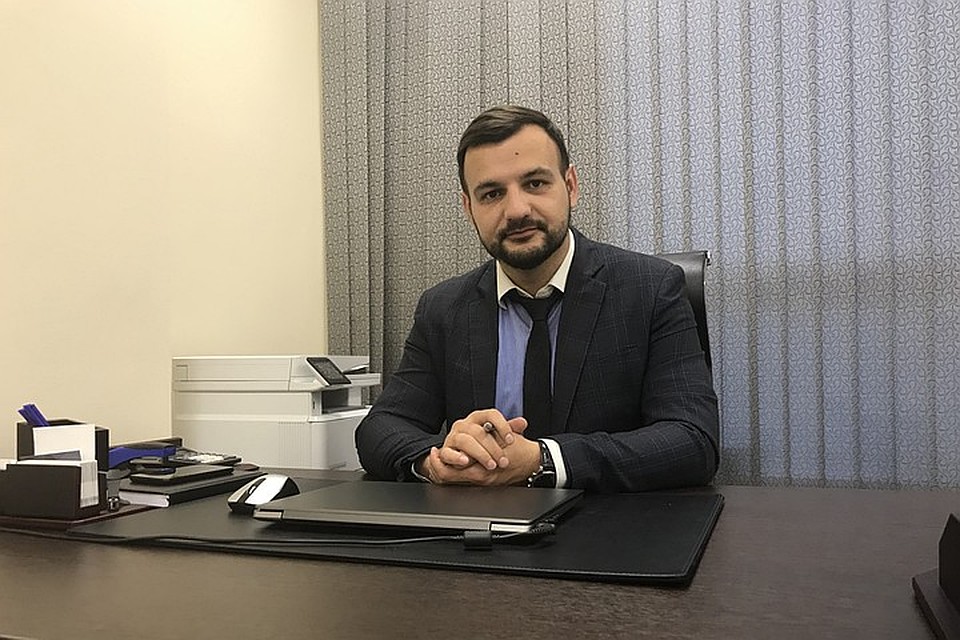 Руководитель юридической практики в Красноярске Максим Колот.