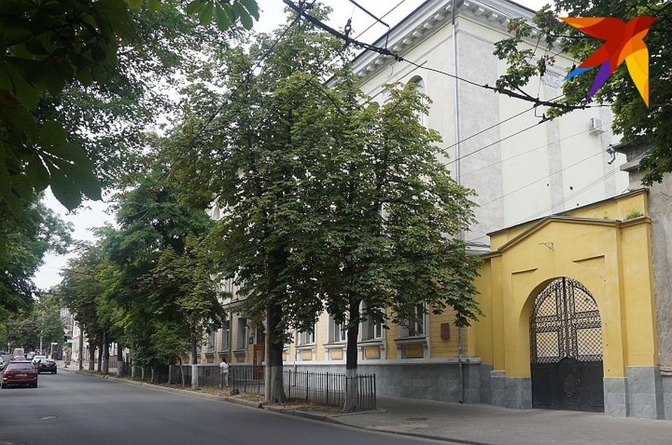 Лицей им. Мирчи Элиаде Фото: Наталья СИНЯВСКАЯ