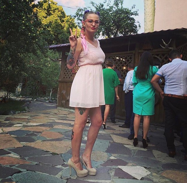 Маргарита: "Папа крайне негативно относится к тату"