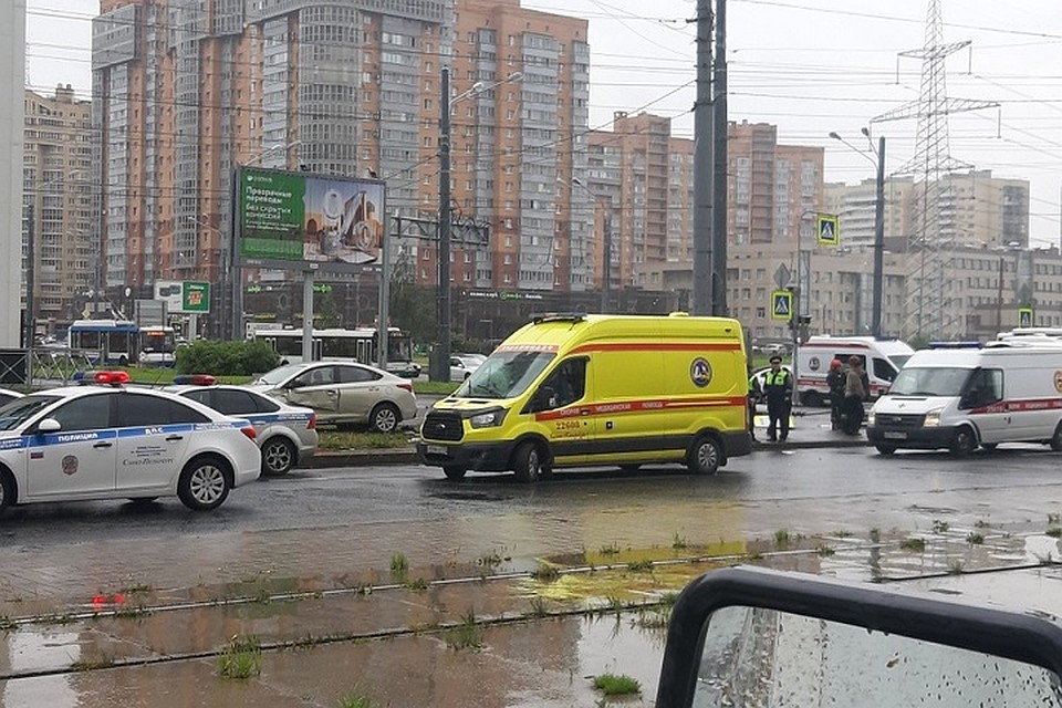 Три человека пострадали, один очень серьезно Фото: СОЦСЕТИ