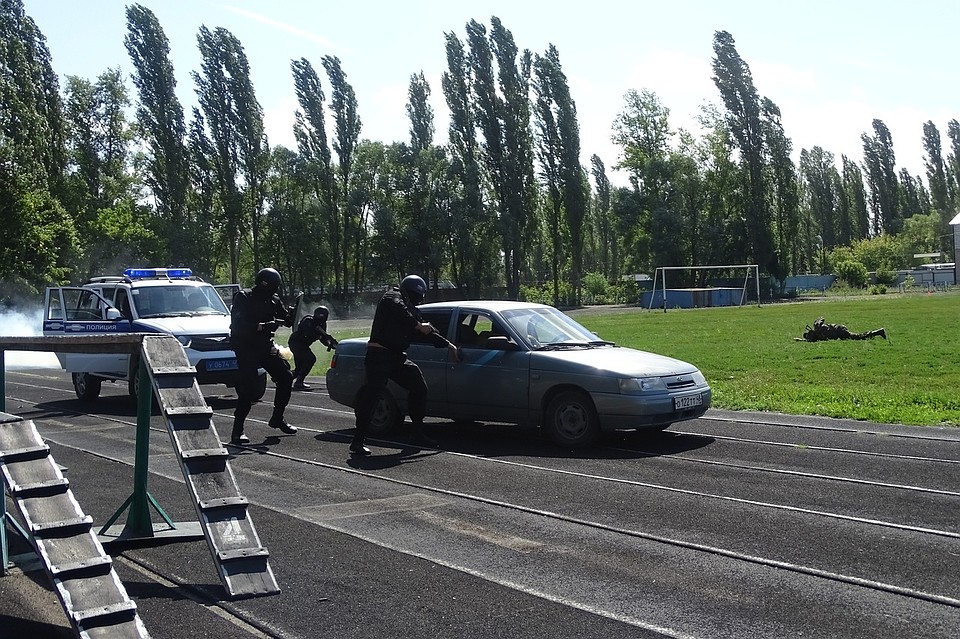 В Липецке правоохранители померились силами на Спартакиаде Фото: Алена ИВАШОВА