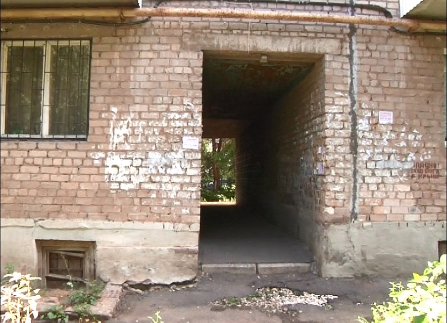 Преступник пытался сбежать через арку, но его догнал неравнодушный житель Фото: ГУ МВД России по Самарской области