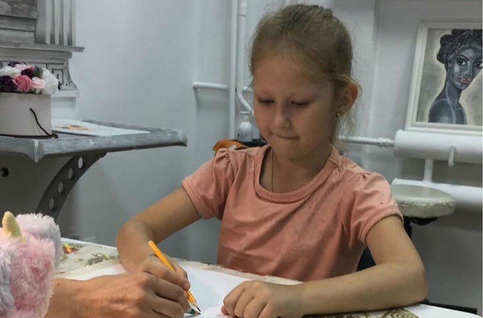 Мама шестилетней девочки, похищенной из Хабаровска собственным отцом обратилась за помощью к губернатору Фото: соцсети