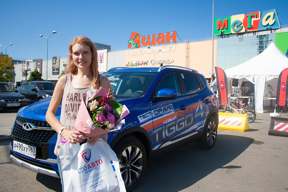Анна заняла первое место в заезде "Автоледи" и выполнила все упражнения на отлично. Фото: Дмитрий ПТИЦЫН