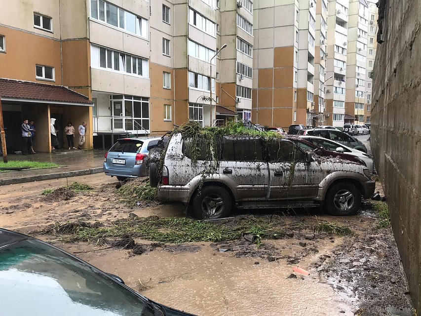 Когда снимут режим ЧС в Приморье - непонятно Фото: Сергей БАЛАНОВ