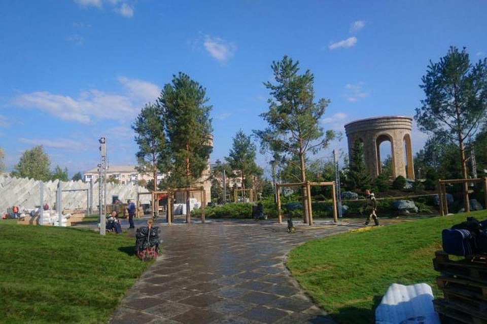 Дорожки в парке будут и прямымми, и извилистыми. Фото: Лариса МАРУЦАК