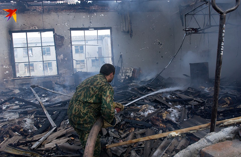 Беслан. Сентябрь 2004 год Фото: Владимир ВЕЛЕНГУРИН