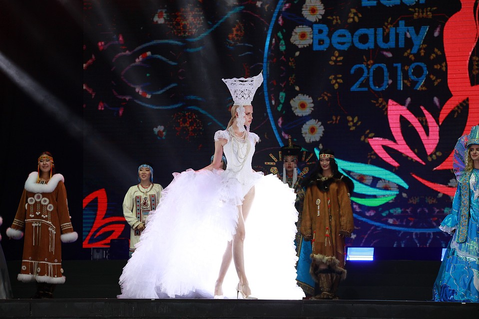 Многие выходы моделей произвели настоящий фурор. Фото: Вадим Попов.