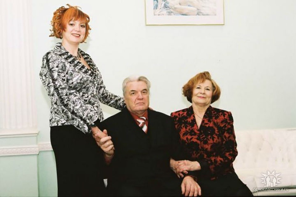 С родителями Леонидом Павловичем и Ниной Михайловной Фото: krasgkb20.ru
