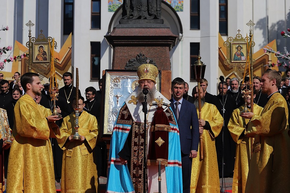 За всех ростовчан был отслужен молебен. Фото: администрация города
