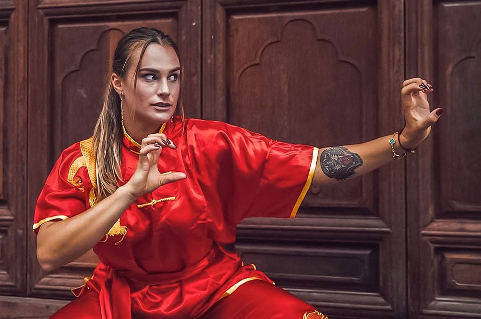 Идеальные декорации и композиция для тату Арины. Фото: instagram.com/sabalenka_aryna