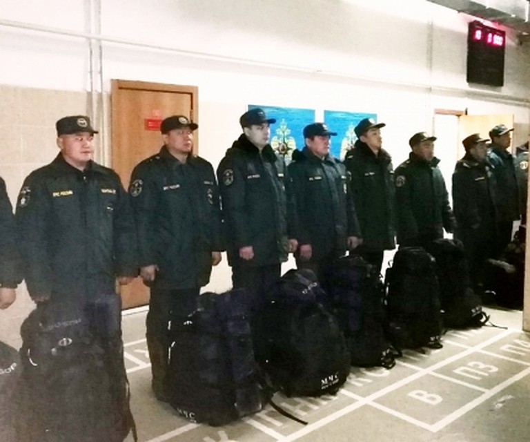 Днем ранее дополнительная группа спасателей МЧС России выдвинулась в Тоджинский район на поиски мальчика