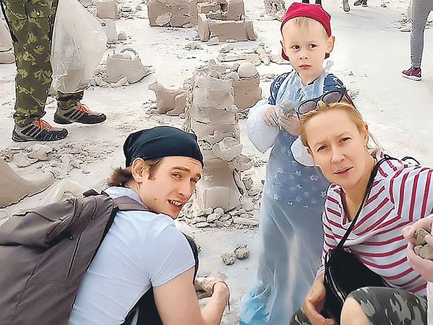 Евгения Дмитриева (46) и Владимир Киммельман (28). Фото: instagram.com