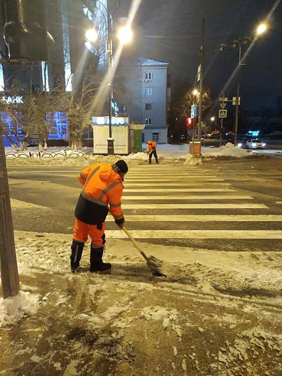 Дорожники работали всю ночь Фото: Личная страничка героя публикации в соцсети