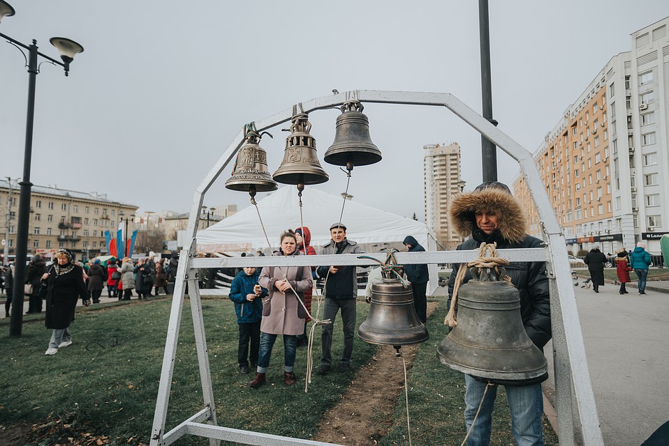 Сибиряки могли позвонить в колокола. Фото: Даба ДАБАЕВ