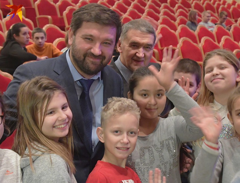 В этом году организаторы передали 1300 бесплатных пригласительных билетов в различные организации инвалидов. Фото: Владимир ВЕЛЕНГУРИН