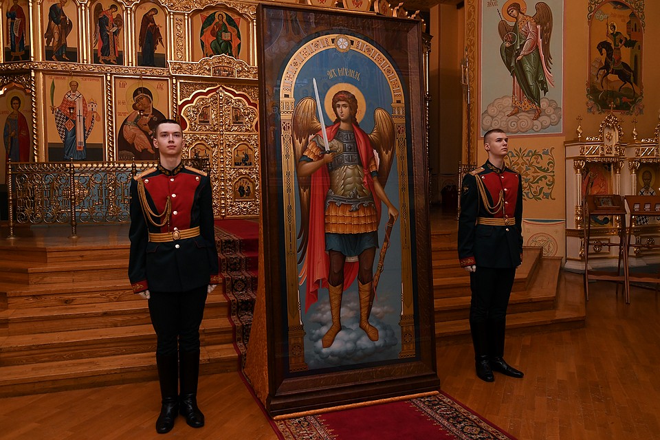 Святой Архангел Михаил - небесный покровитель ВАГШ. Фото: МО РФ