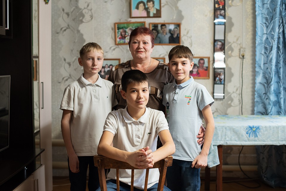 Рома счастлив в новой семье Фото: Ксения ТИМОФЕЕВА